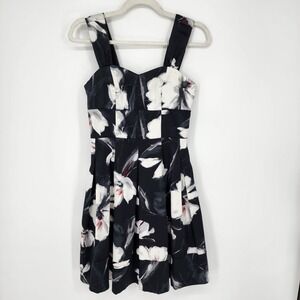 White House Black Market Fit & Flare Dress 0 Floral Pleated Cocktail Satin Black